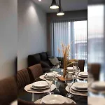 Flat 3, Nearby Beaches & Countryside, Sleeps 11