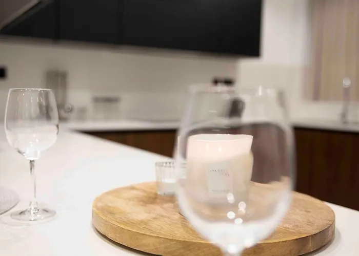 Flat 3, Nearby Beaches & Countryside, With Terrace Appartement *