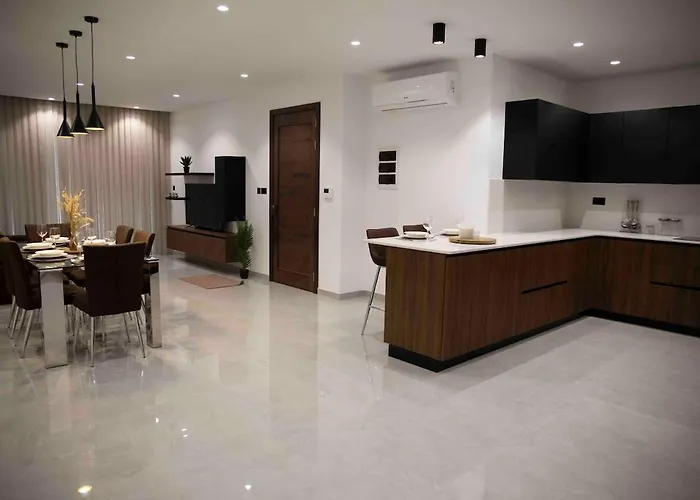 Flat 3, Nearby Beaches & Countryside, With Terrace Appartement L-Imgarr