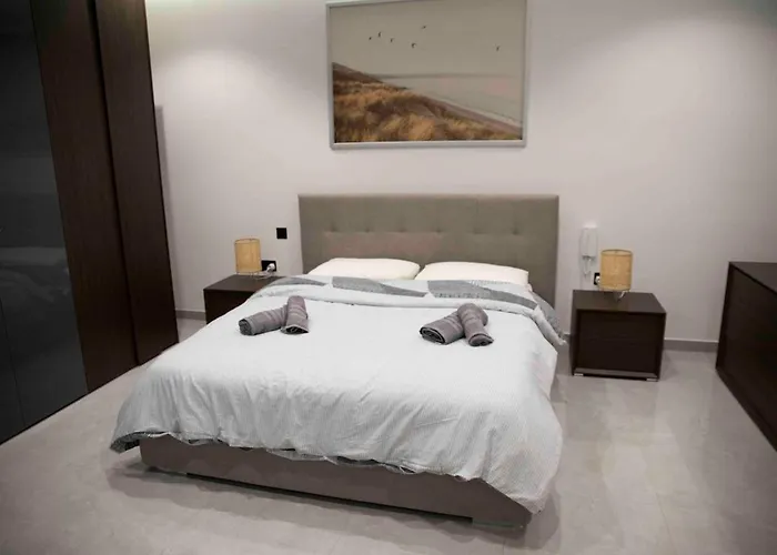 Διαμέρισμα Flat 3, Nearby Beaches & Countryside, With Terrace *