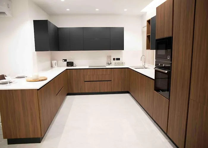 Flat 3, Nearby Beaches & Countryside, With Terrace Διαμέρισμα L-Imgarr