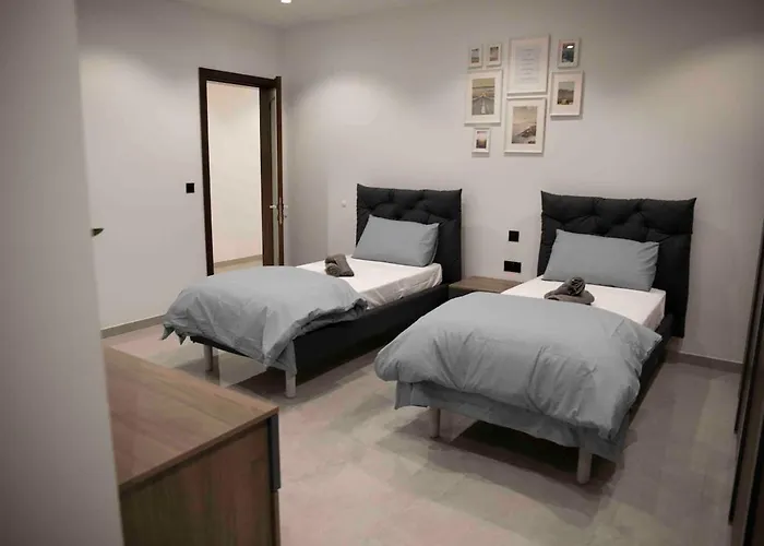 Διαμέρισμα Flat 3, Nearby Beaches & Countryside, With Terrace *